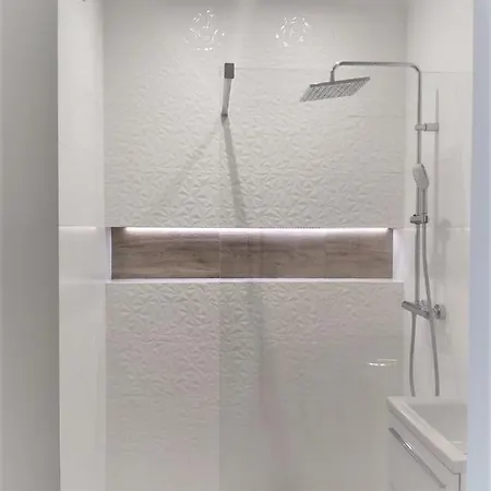 Lägenhet Atapartments - Zajezdnia Gdańsk